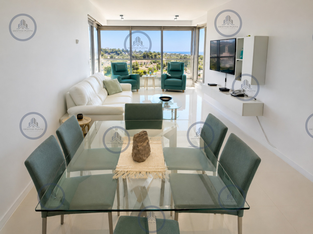 Apartamento ID.3254 - Apartamento de 2 Dormitorios con Dependencia y Parrillero Propio en Playa Brava