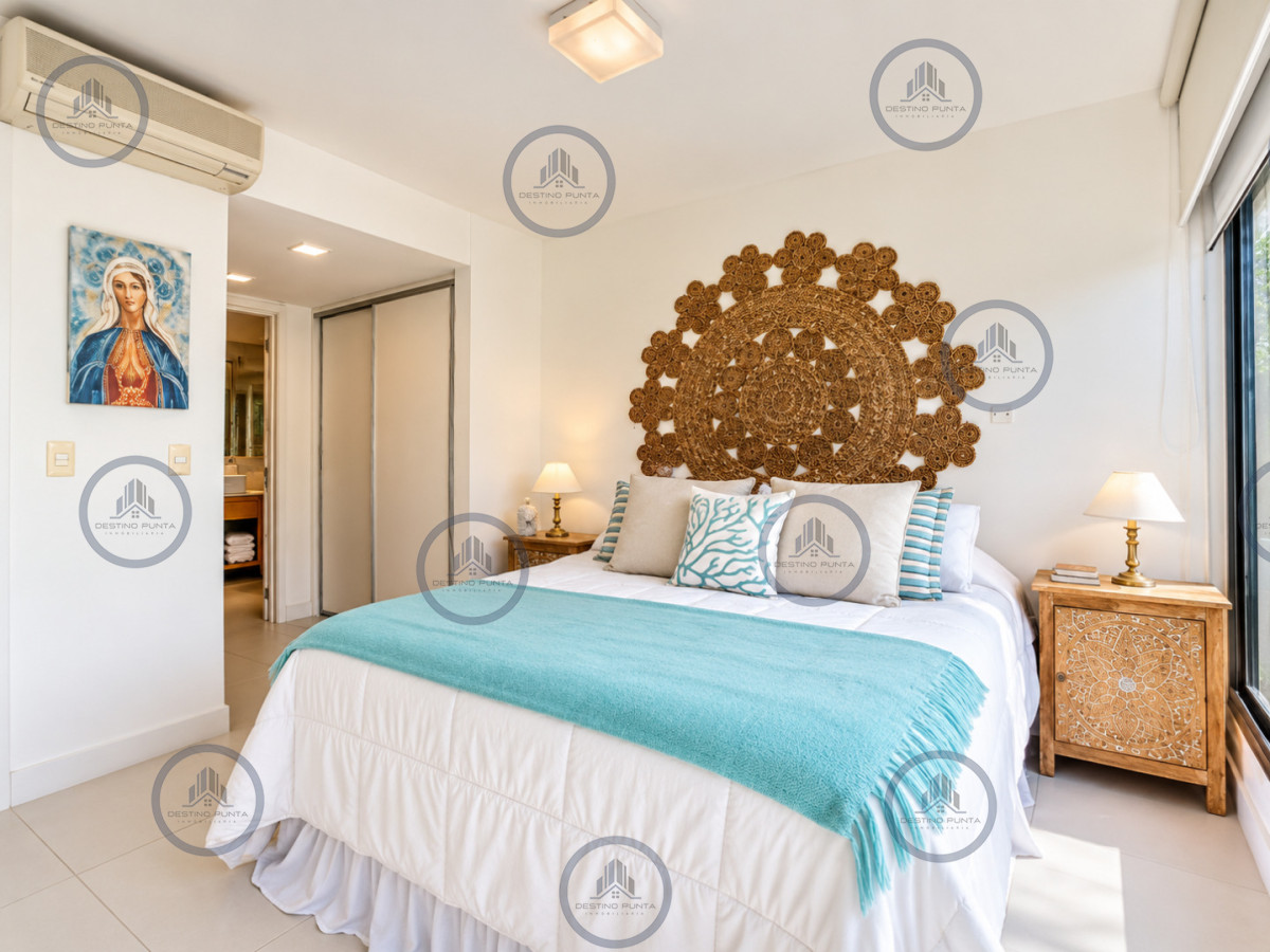 Apartamento ID.2466 - Venta de Apartamento de 2 Dormitorios y Parrillero en la Loma de la Ballena en exclusivo complejo
