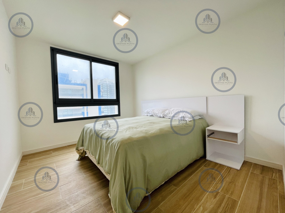 Apartamento ID.1243 - Moderno Apartamento de 2 Dormitorios en Playa Brava, Punta del Este