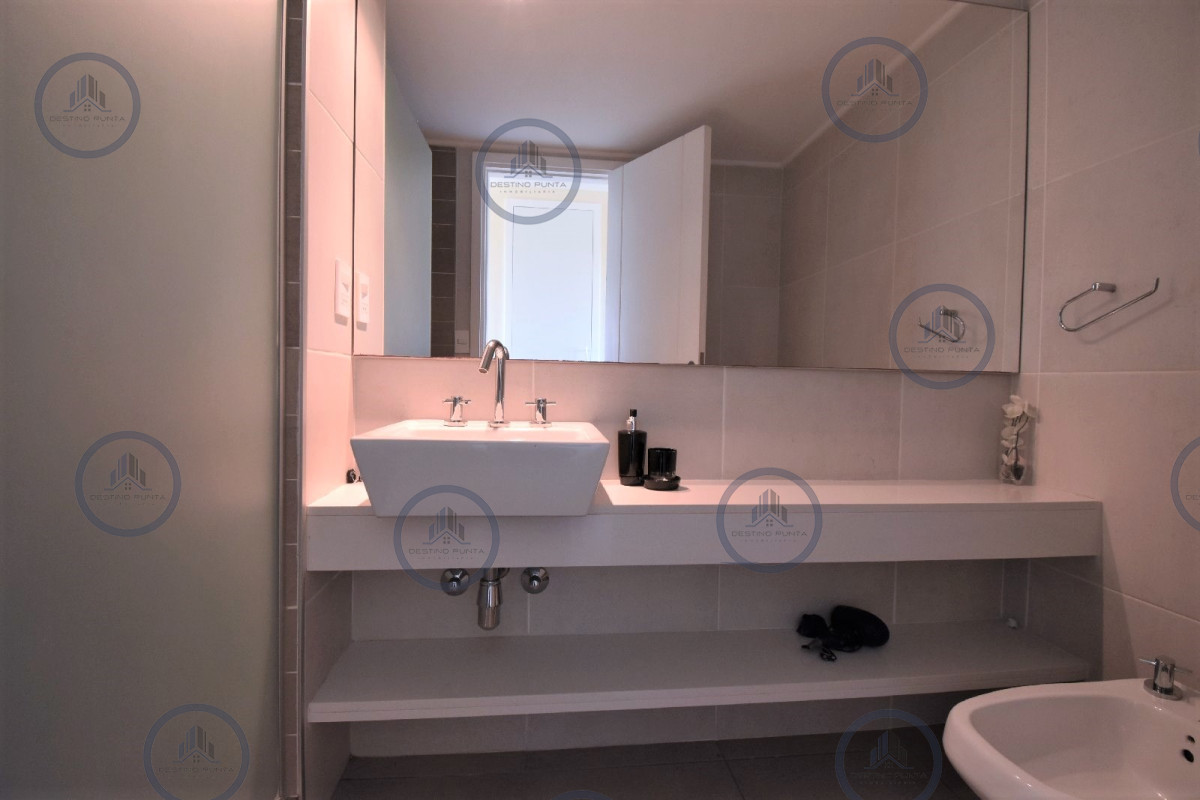 Apartamento ID.200 - Apartamento de 1 Dormitorio en Venta - Playa Brava