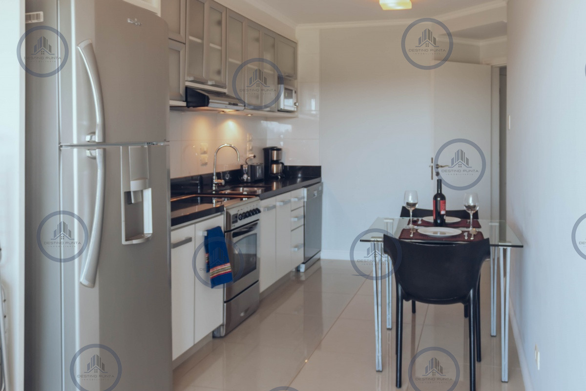 Apartamento ID.237 - Alquiler temporario y venta de fabuloso departamento de dos dormitorios con parrillero de uso exclusivo, Piedras del Chileno