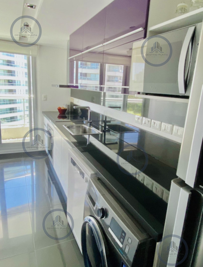 Apartamento ID.3012 - Apartamento de 1 Dormitorio en playa Brava, Punta del Este