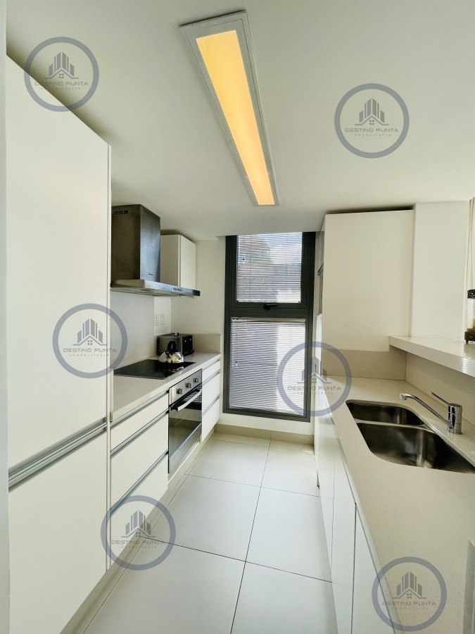 Apartamento ID.112 - Venta OPORTUNIDAD de exclusivo departamento de tres dormitorios y Parrillero en Punta Ballena