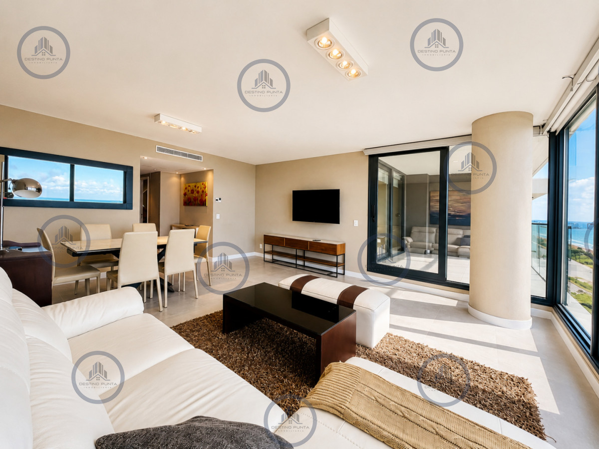 Apartamento ID.1122 - Moderno Apartamento de 2 Dormitorios en Torre Venetian sobre Playa Mansa