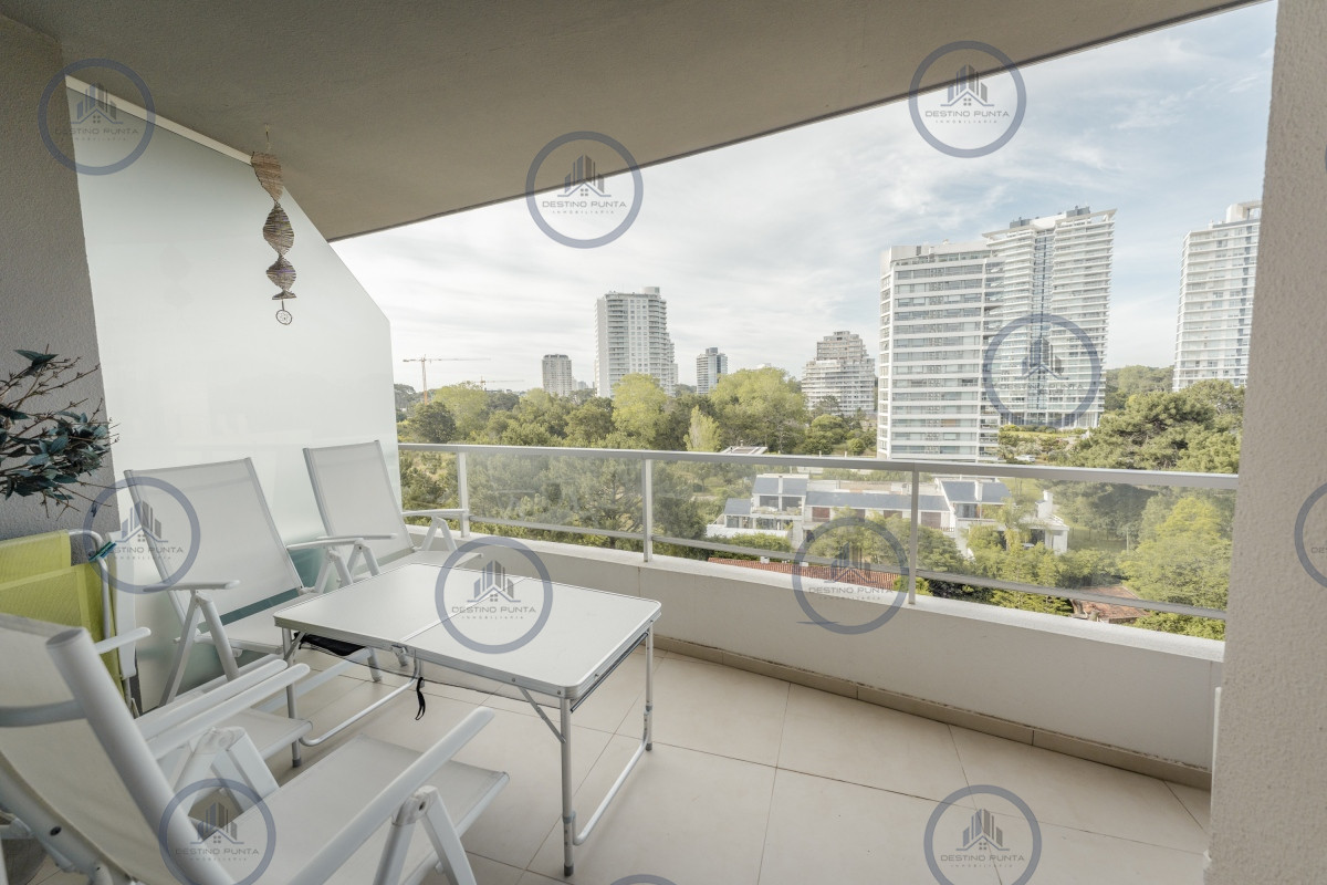 Apartamento ID.2080 - Alquiler temporario de apartamento de 1 dormitorio a un par de cuadras de playa Brava, Punta del Este