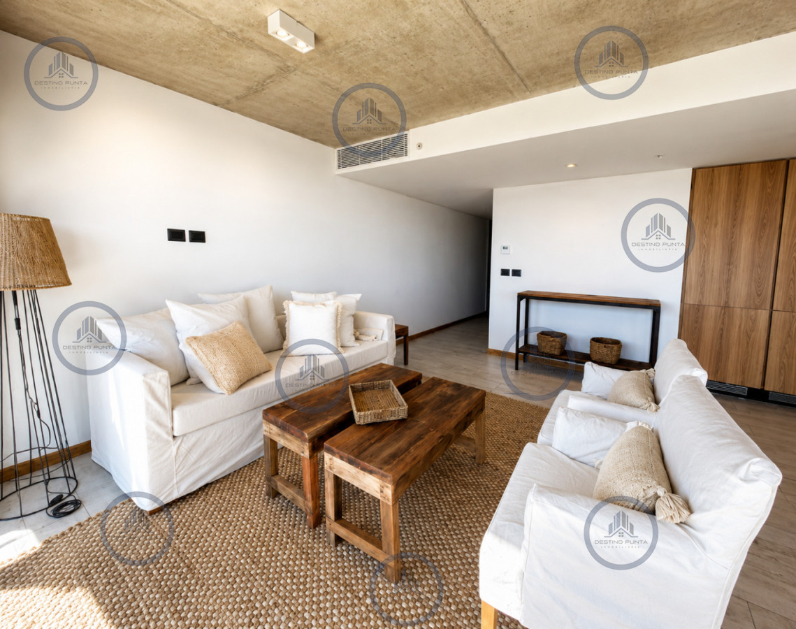 Apartamento ID.680 - Apartamento de 1 Dormitorio en Suite, piso alto de Torre Surfside Village, Punta del Este