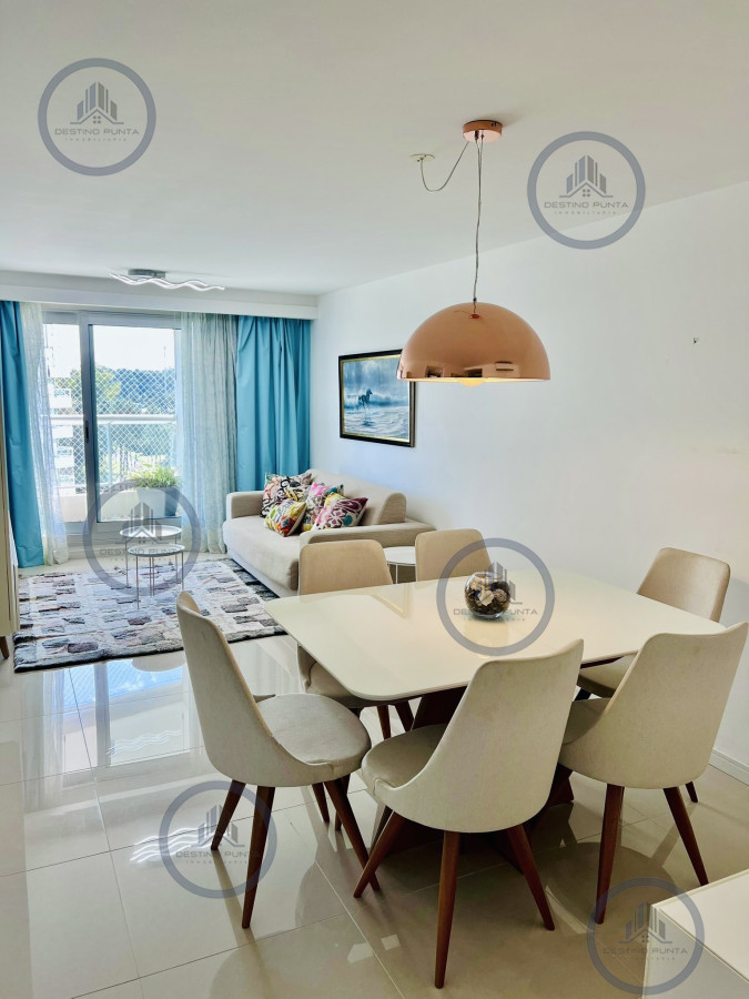 Apartamento ID.2873 - Apartamento de 1 Dormitorio en playa Brava, Punta del Este
