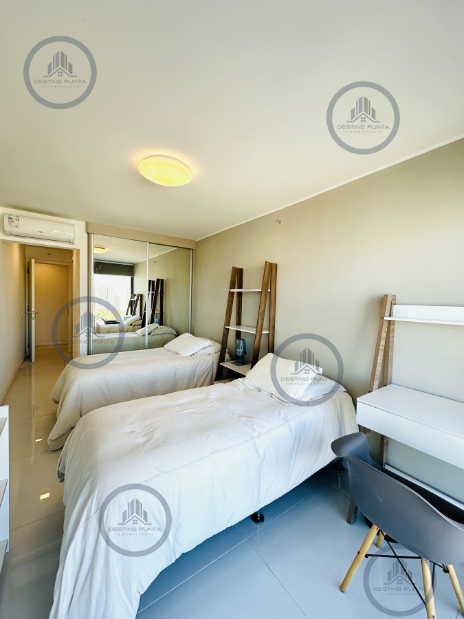 Apartamento ID.735 - Moderno Apartamento de 3 Dormitorios en Suite, zona Hotel Enjoy, Punta del Este