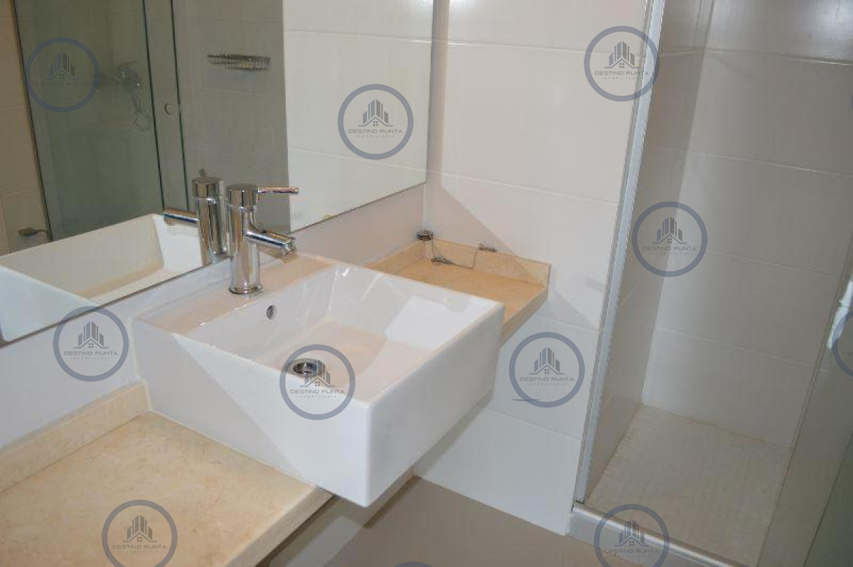 Apartamento ID.601 - Muy Buen Apartamento de 2 Dormitorios en Aidy Grill, Punta del Este