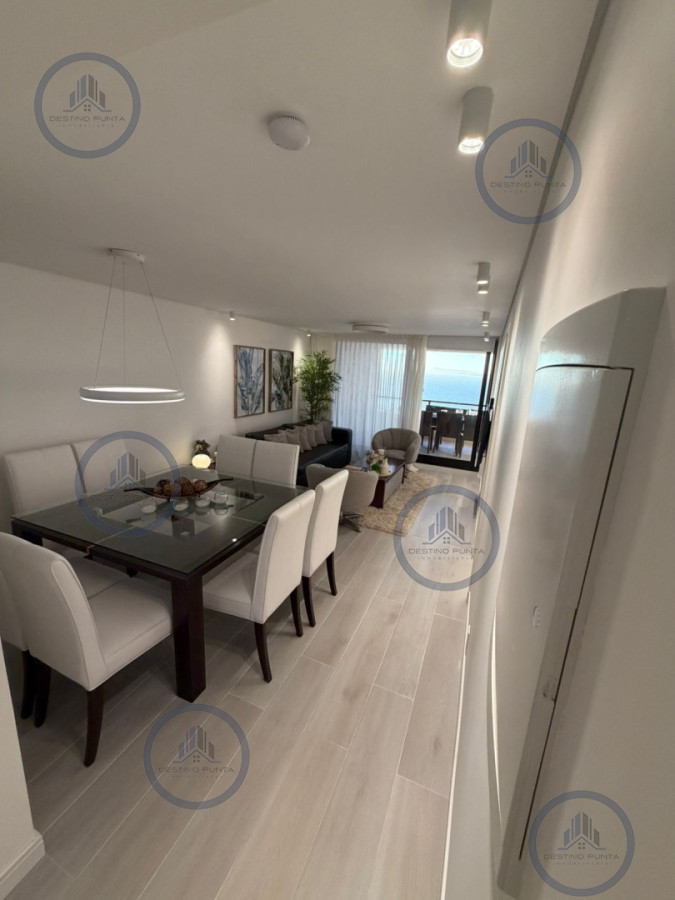 Apartamento ID.1143 - Alquiler temporario de apartamento de dos dormitorios con dos baños en suite, punta ballena 