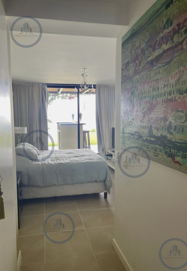 Apartamento ID.421 - Maravilloso departamento de 2 dormitorios con parrillero y salida al jardín en alquiler 