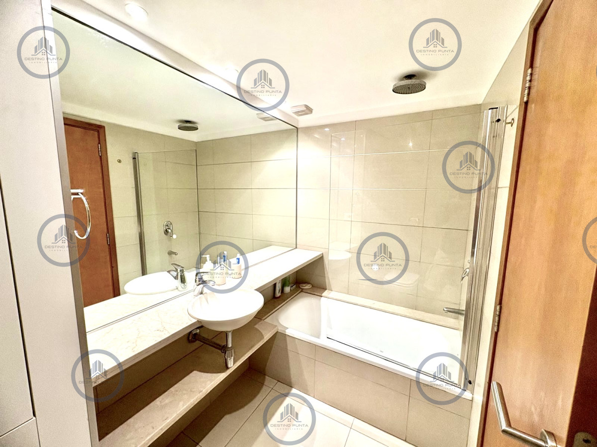 Apartamento ID.3002 - Alquiler temporal de apartamento de 2 dormitorios a pasos de Punta Shopping