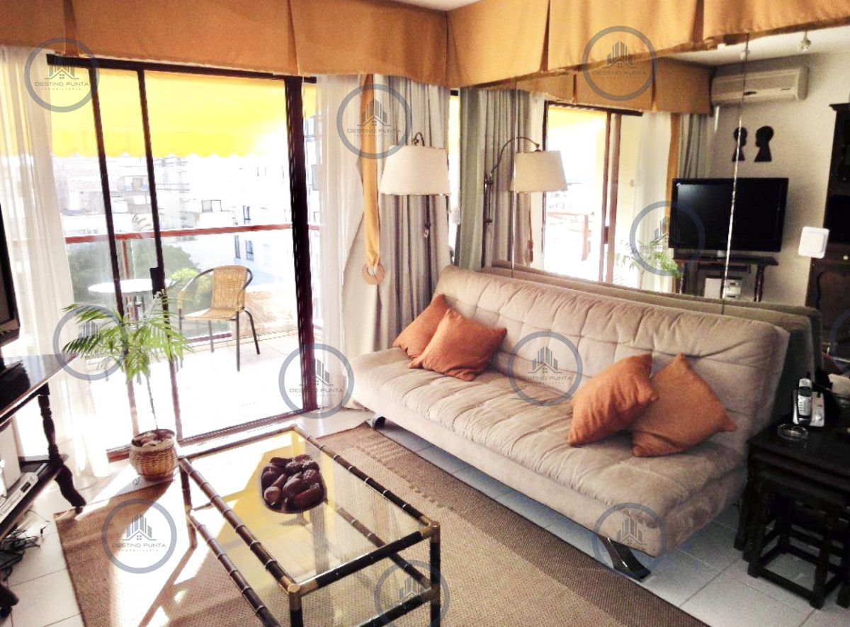 Apartamento de 2 Dormitorios con Vista en Península, Punta del Este - Alquiler Invernal — fotografía 3