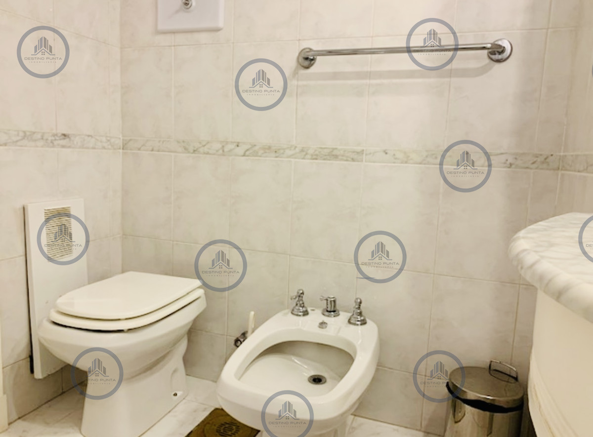 Apartamento ID.198 - Alquiler temporario de apartamento de tres dormitorios en playa Montoya, La Barra 