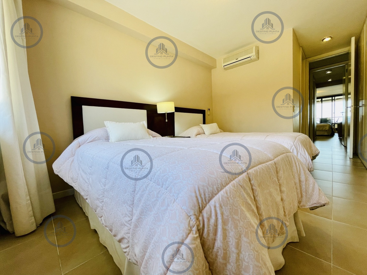 Apartamento ID.928 - Alquiler temporario de apartamento de dos dormitorios con parrillero de uso exclusivo en Punta Ballena