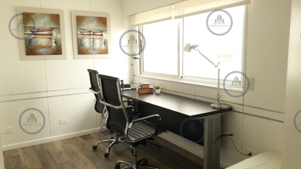 Apartamento ID.956 - Apartamento de 6 Dormitorios Frente al Puerto de Punta del Este