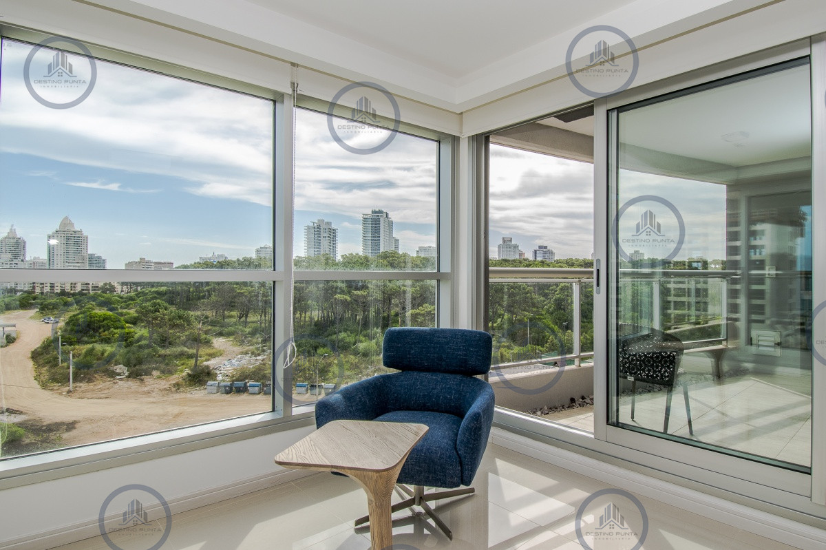 Apartamento ID.311 - Apartamento de 2 Dormitorios + Servicio - Look Brava