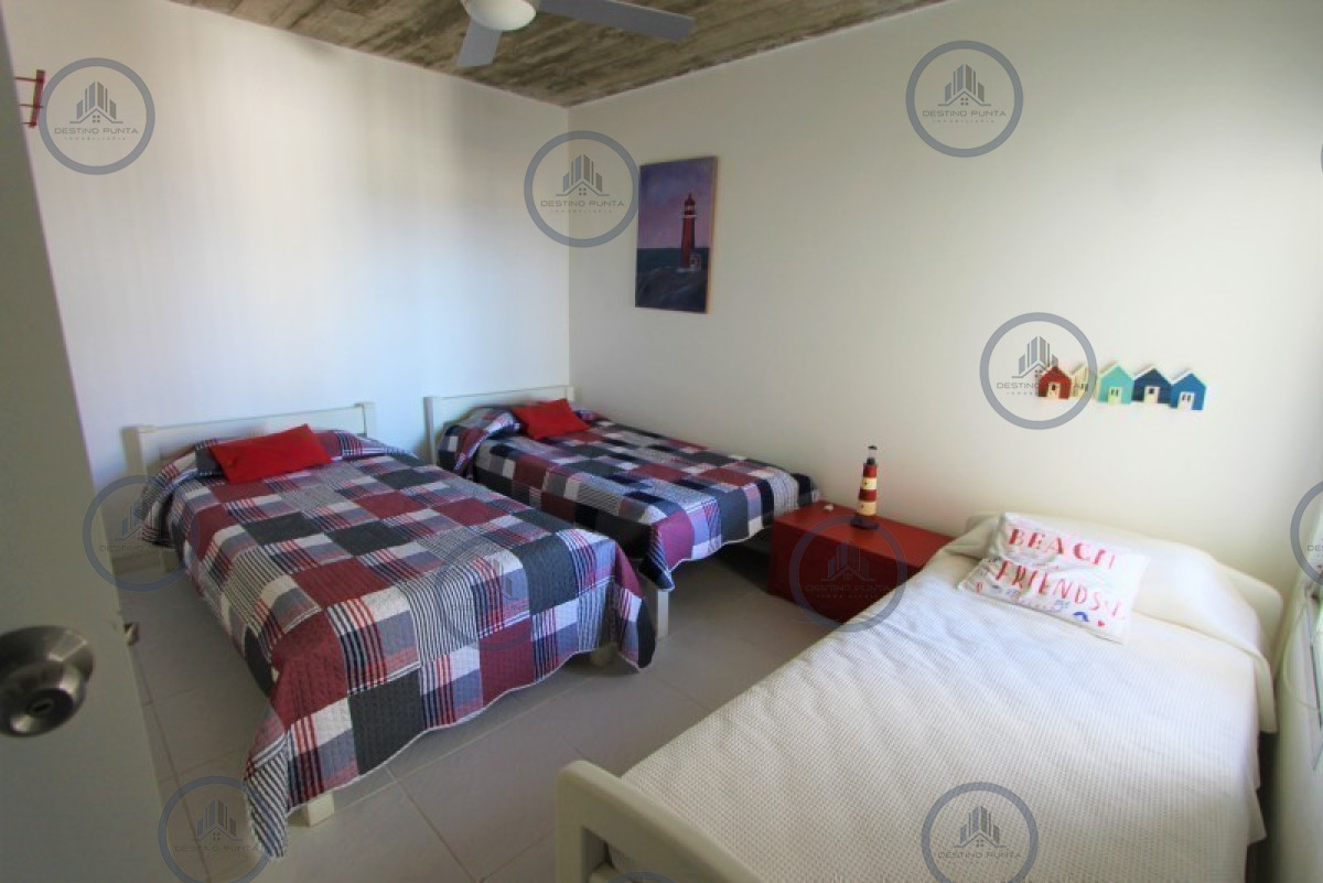 Apartamento ID.1935 - Apartamento con Estufa y Parrillero de 3 Dormitorios en La Barra, Venta y Alquiler