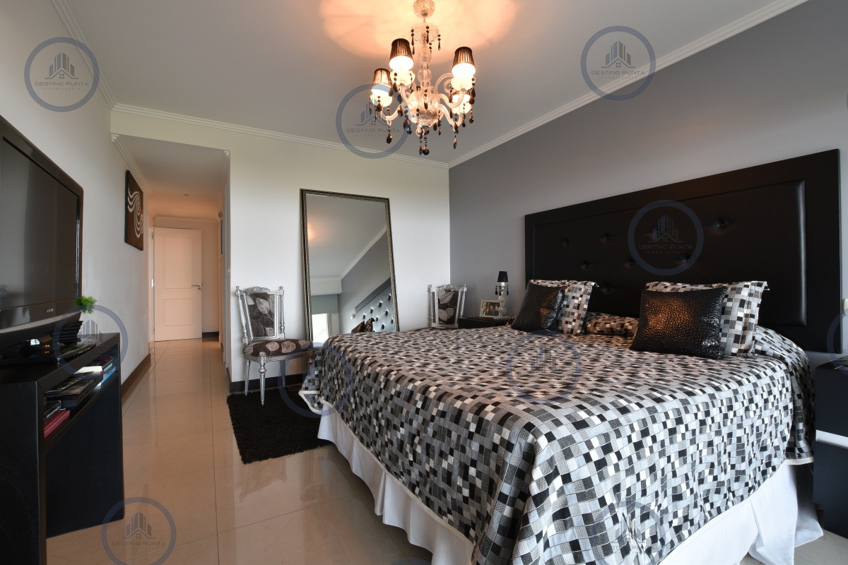 Apartamento ID.357 - Moderno Apartamento de 3 Dormitorios frente al Mar - Playa Brava