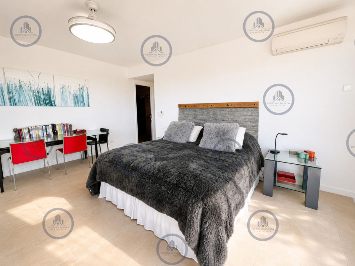 Apartamento ID.48 - Apartamento esquinero de 3 Dormitorios ý Dependencia de servicio, Torre LE PARC, playa Brava. Punta del Este