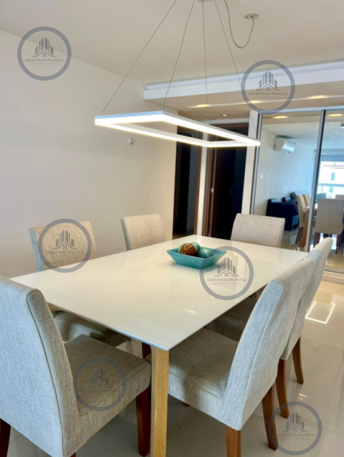 Apartamento ID.3160 - Venta de apartamento con vista al mar a pasos de playa Brava de 2 dormitorios con parrillero 