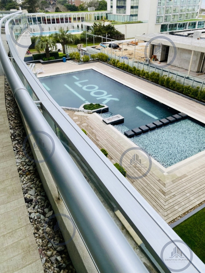 Apartamento ID.2184 - Moderno apartamentro de 2 dormitorios con parrillero de uso exclusivo en alquiler temporario edificio Look Brava