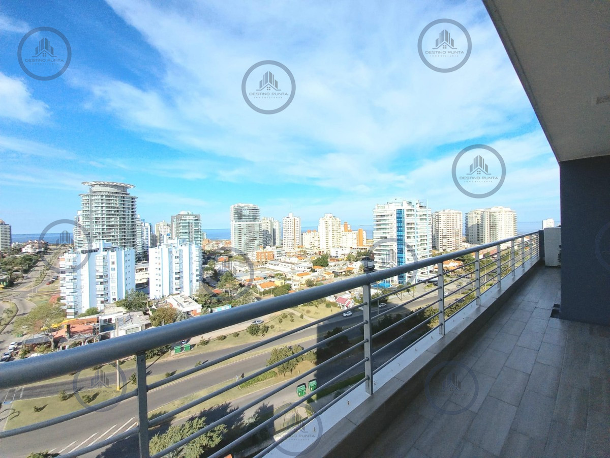 Apartamento ID.159 - Moderno Apartamento de 3 Suites en Playa Mansa con Vista al Mar