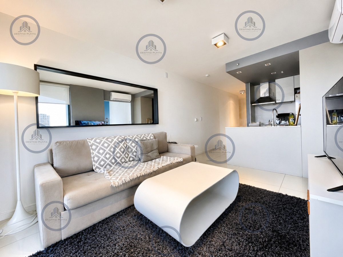 Apartamento ID.726 - Alquiler Anual, Apartamento Moderno de 1 Dormitorio en Torre con servicios, Punta del Este 