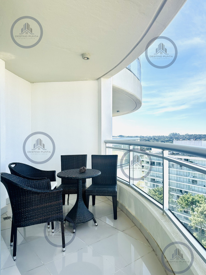 Apartamento de 3 Dormitorios en Playa Brava, Ocean Drive — fotografía 4