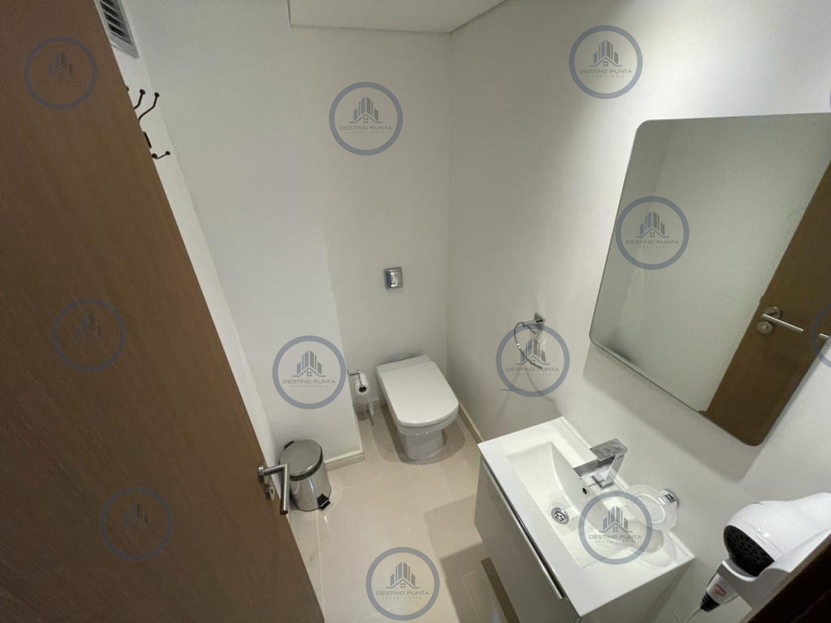 Apartamento ID.2077 - Alquiler temporario de apartamento de 1 dormitorio en playa Brava, Punta del Este