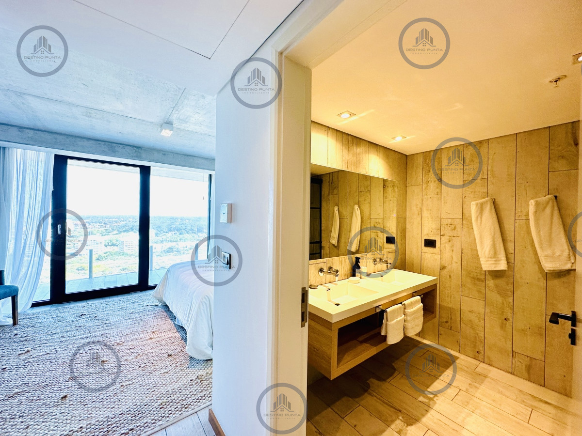 Apartamento ID.680 - Venta y alquiler de Apartamento de 1 Dormitorio en suite piso alto de Torre Surfside Village, Punta del Este