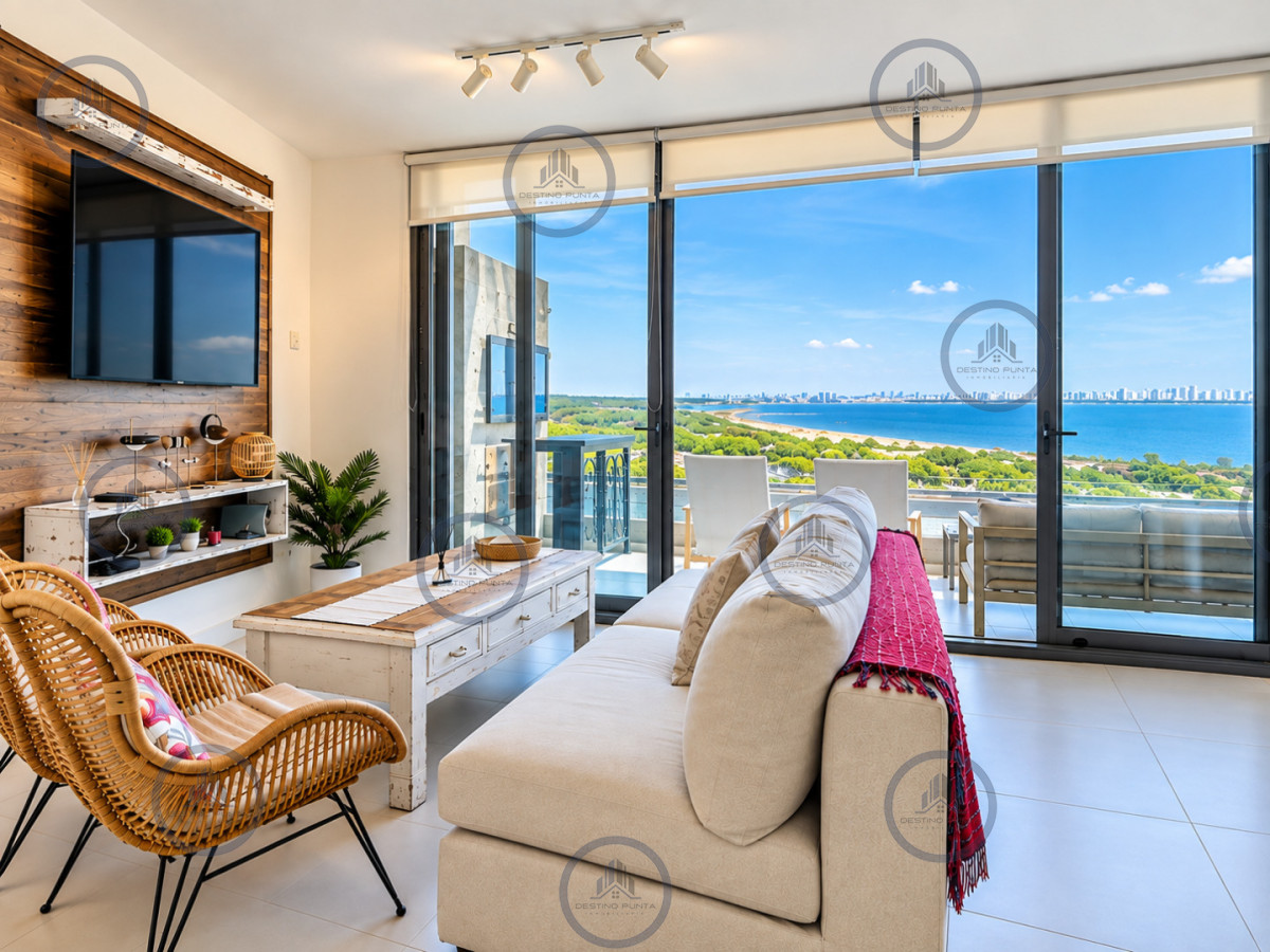 Apartamento ID.2466 - Venta de Apartamento de 2 Dormitorios y Parrillero en la Loma de la Ballena en exclusivo complejo
