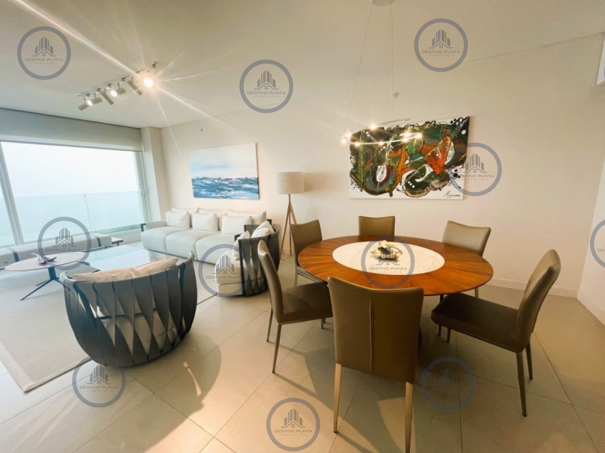 Apartamento ID.1651 - Alquiler temporario de apartamento Premiun central de tres dormitorios Le Parc III sobre Playa Brava