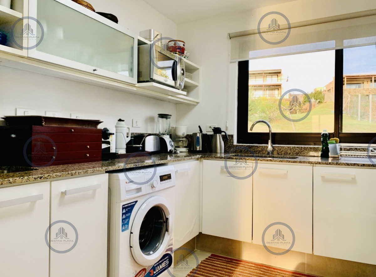 Apartamento ID.125 - Alquiler temporario de apartamento de dos dormitorios con parrillero, Punta Ballena
