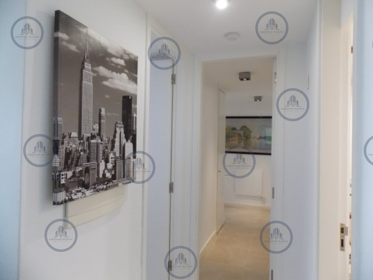 Apartamento ID.32 - Alquiler temporario de departamento esquinero de dos dormitorios mas dependencia de servicio, Punta Ballena