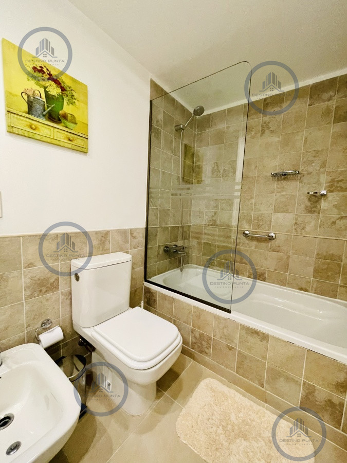 Apartamento ID.928 - Alquiler temporario de apartamento de dos dormitorios con parrillero de uso exclusivo en Punta Ballena