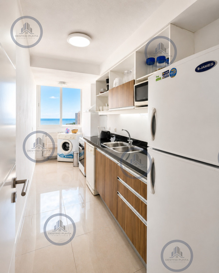 Apartamento ID.1121 - Moderno Apartamento Penthouse con Parrillero en torre One, Playa Brava Punta del Este