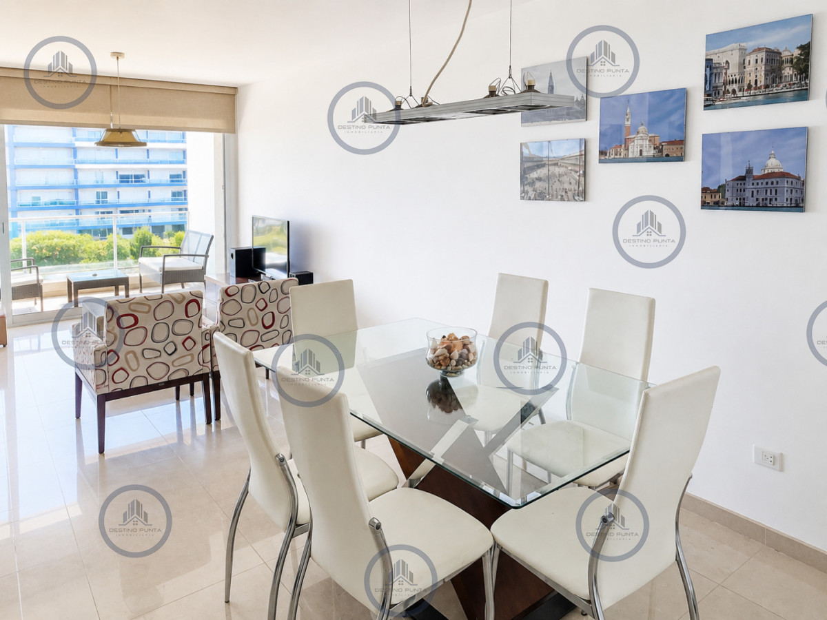 Apartamento de 2 Dormitorios a Pocos Metros de Playa Brava, Punta del Este — fotografía 4