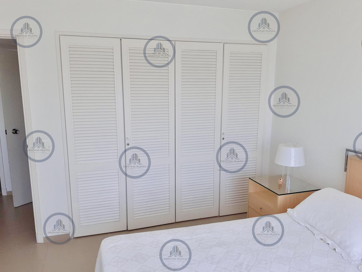 Apartamento ID.1173 - Espectacular Apartamento de 3 Dormitorios Frente al Mar, Playa Brava