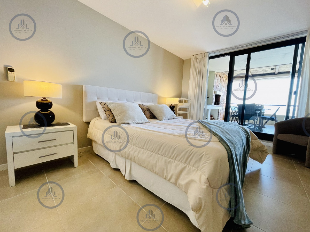 Apartamento ID.928 - Alquiler temporario de apartamento de dos dormitorios con parrillero de uso exclusivo en Punta Ballena