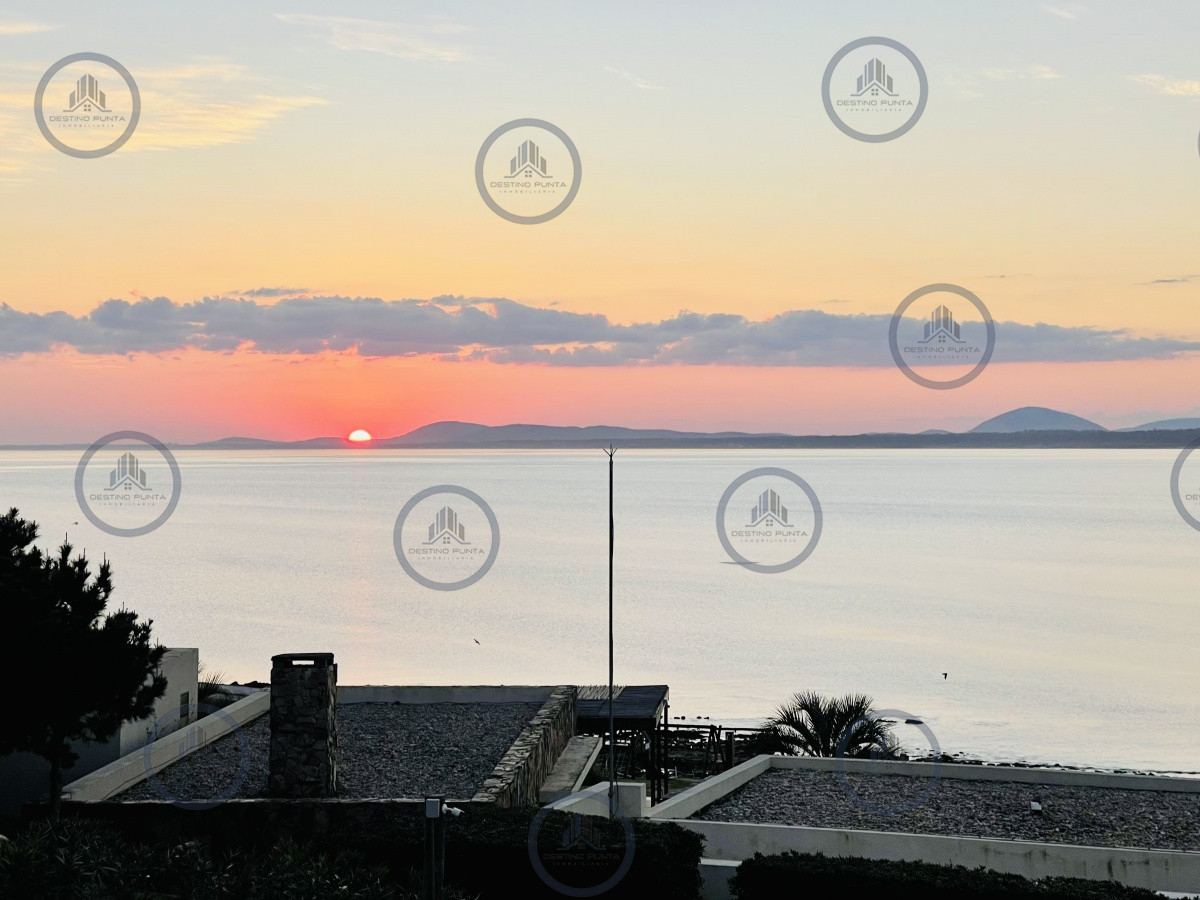 Apartamento ID.26 - Alquiler temporario de apartamento de dos dormitorios con parrillero de uso exclusivo en Punta Ballena