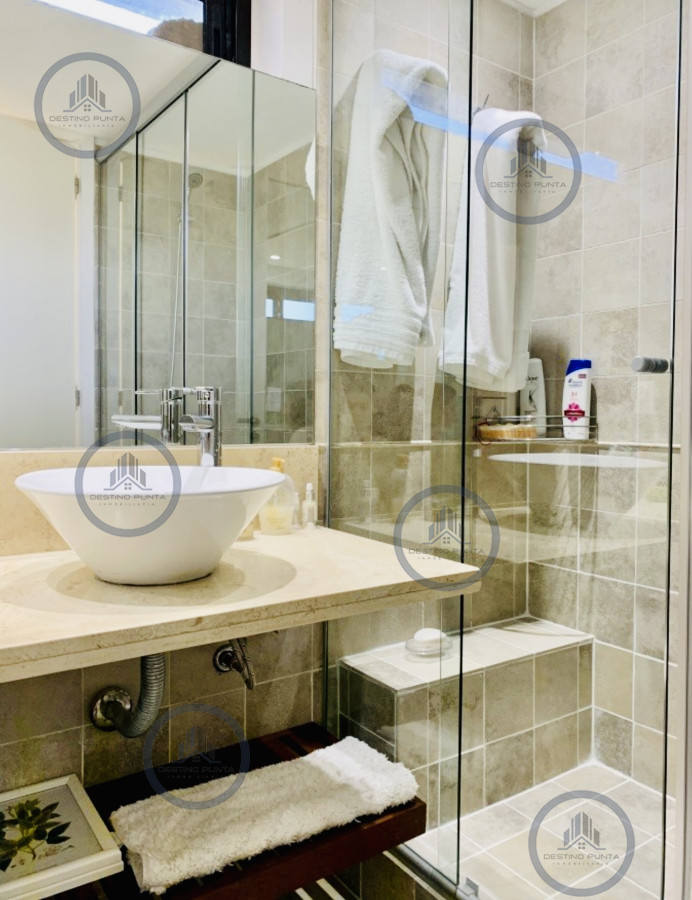 Apartamento ID.125 - Alquiler temporario de apartamento de dos dormitorios con parrillero, Punta Ballena