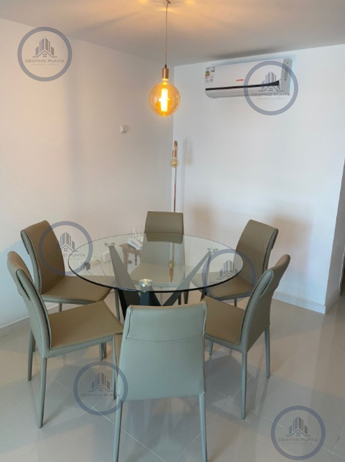 Apartamento ID.1720 - Apartamento con parrillero propio de 1 Dormitorio en edificio Look Brava a pasos del Mar