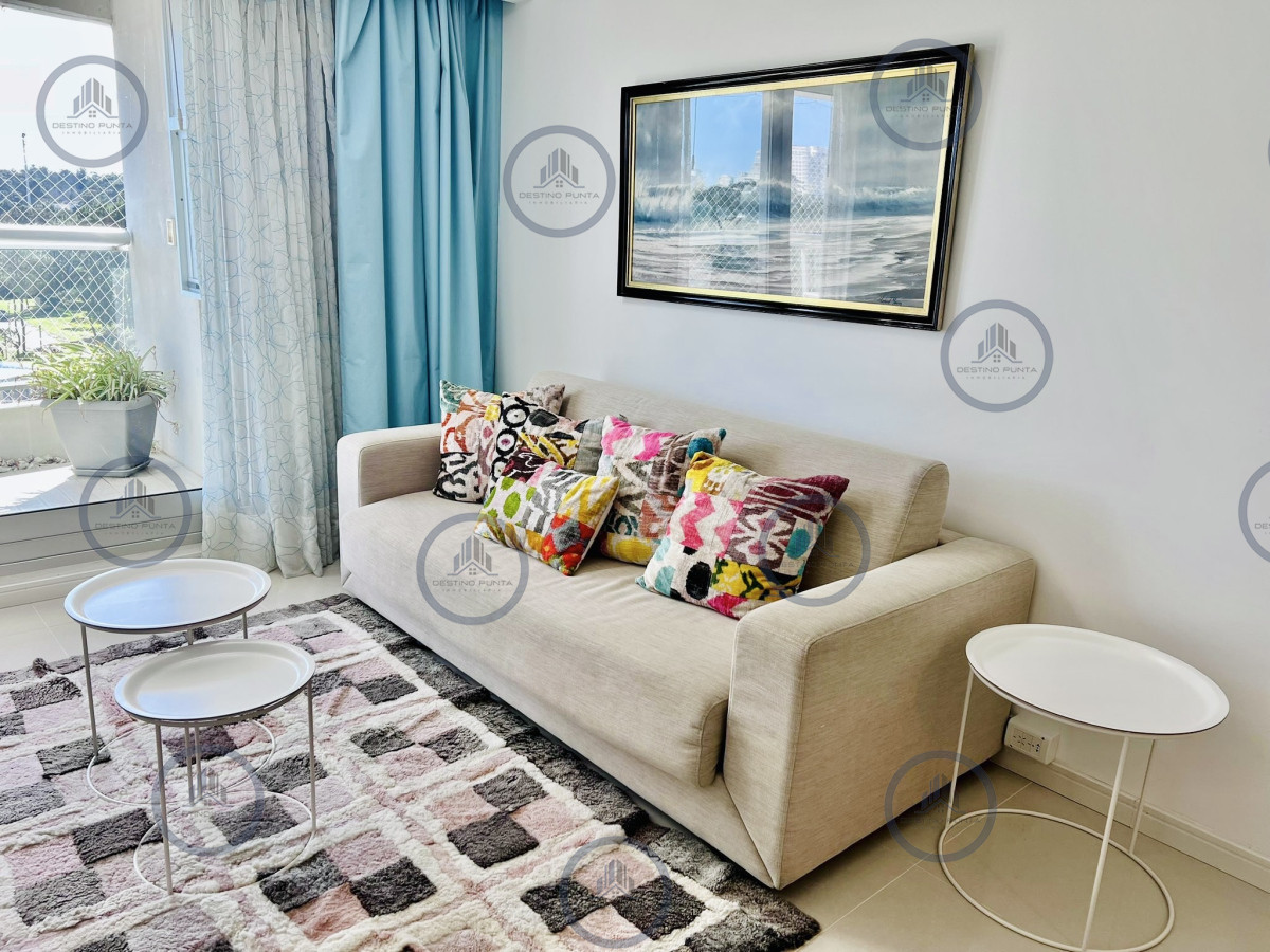 Apartamento ID.2873 - Apartamento de 1 Dormitorio en playa Brava, Punta del Este