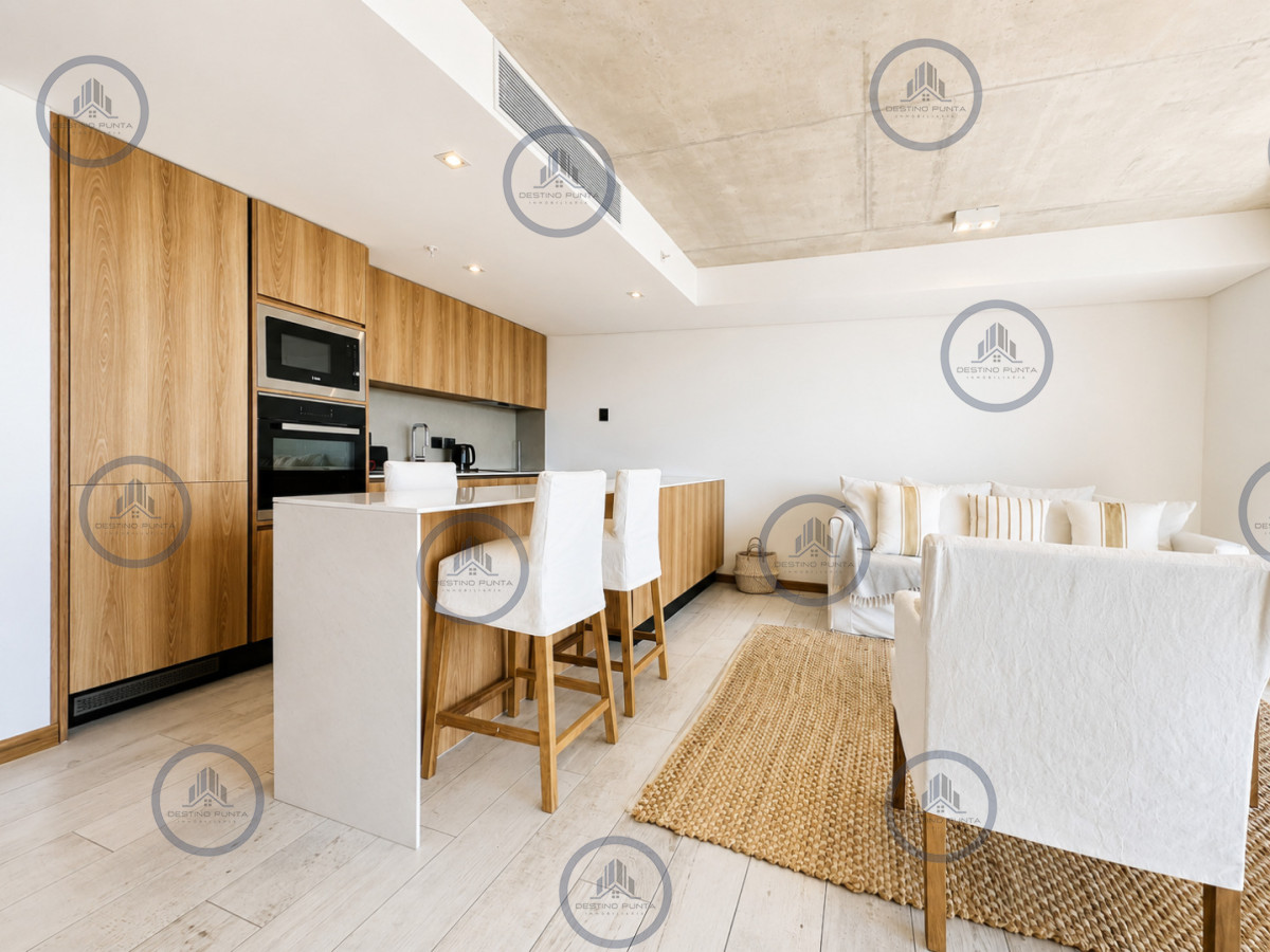 Apartamento ID.679 - Moderno Apartamento de 1 Dormitorio en suite piso alto en Torre Surfside Village, Punta del Este