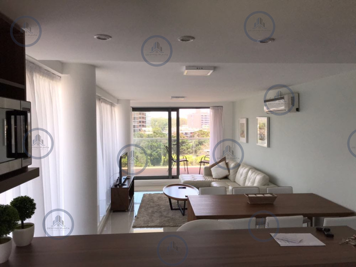 Apartamento ID.475 - Excelente Apartamento de 2 Dormitorios en Alquiler Invernal, Playa Brava