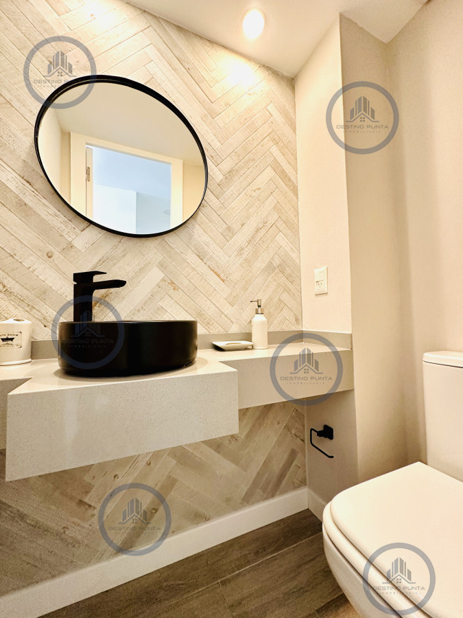 Apartamento ID.108 - Alquiler temporario de apartamento con la mejor ubicación del complejo, unidad de dos dormitorios con parrillero de uso exclusivo, Punta Ballena