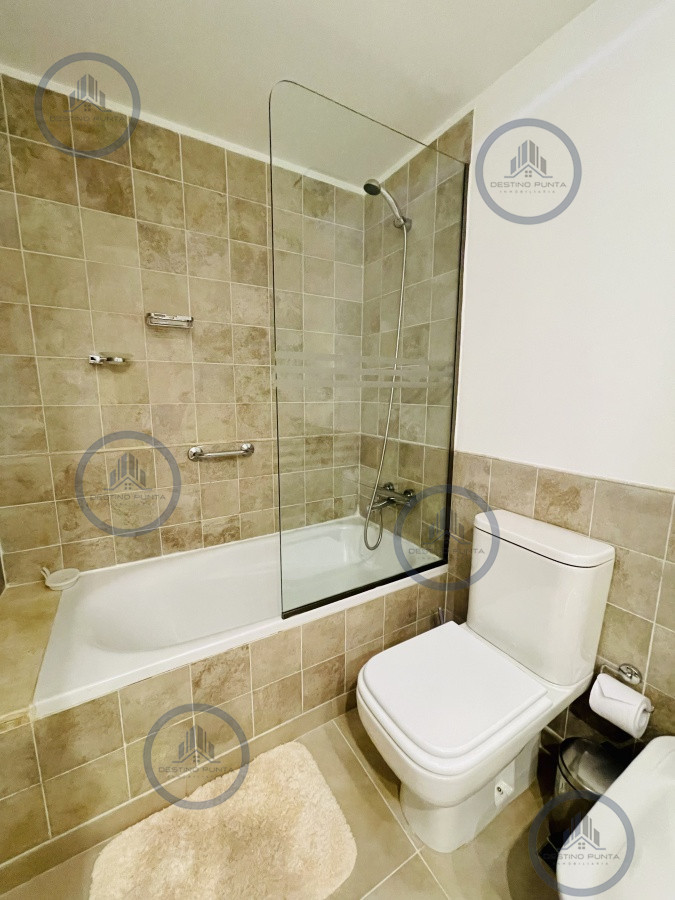 Apartamento ID.928 - Alquiler temporario de apartamento de dos dormitorios con parrillero de uso exclusivo en Punta Ballena