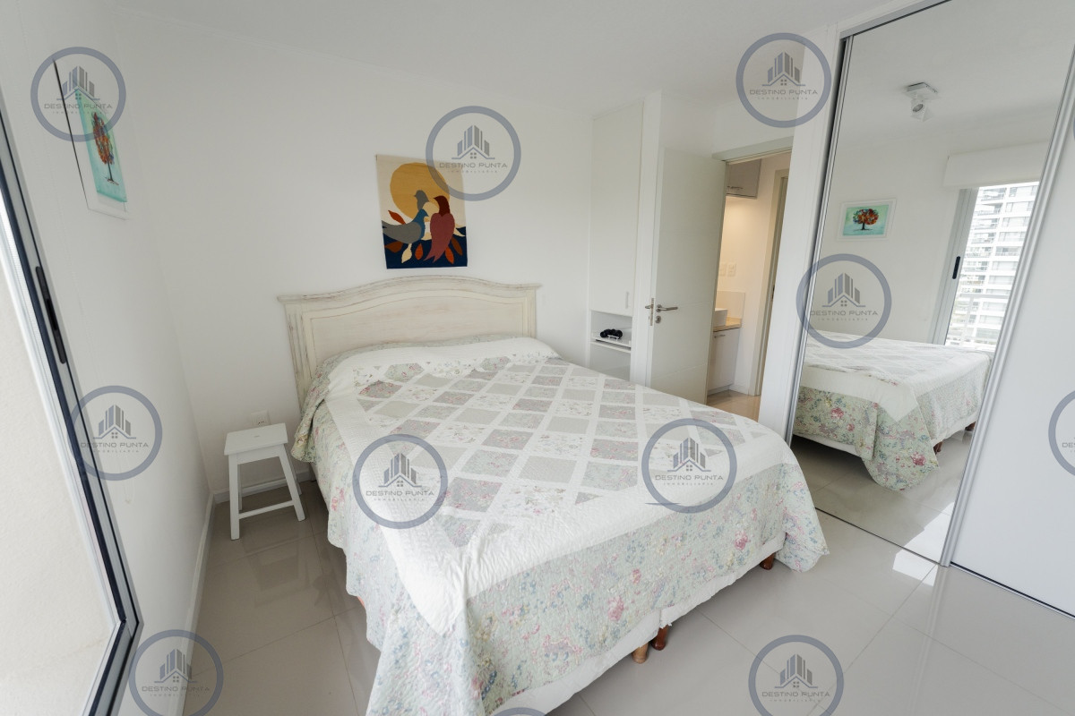 Apartamento ID.2080 - Alquiler temporario de apartamento de 1 dormitorio a un par de cuadras de playa Brava, Punta del Este
