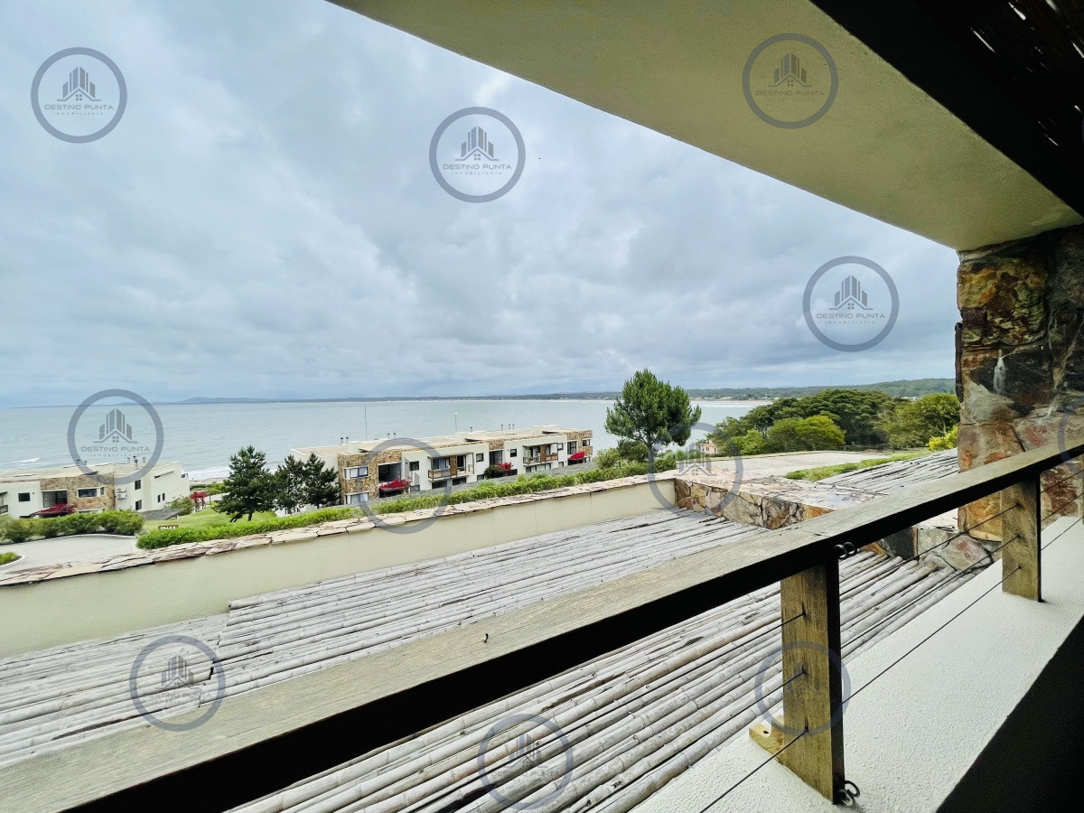 Apartamento ID.583 - Alquiler temporario de apartamento de dos dormitorios con Parrillero de uso exclusivo en complejo privado de Punta Ballena